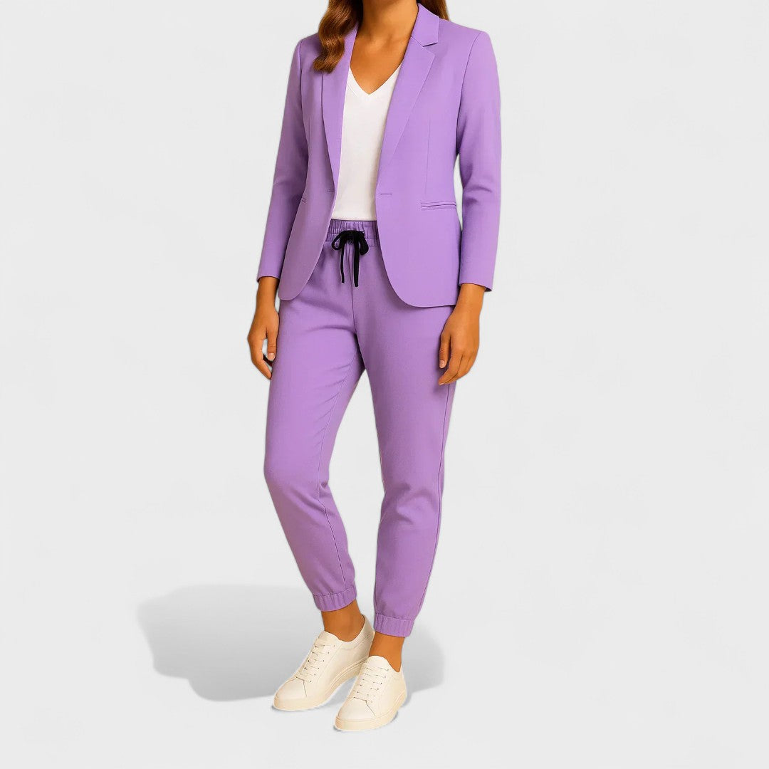 Gabriela - Elegantni Set s Jaknom i Hlačama